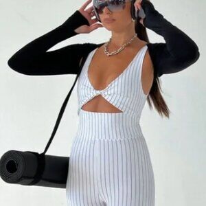 NEW WeWoreWhat Small White Black Pinstripe Twist Cutout Bodysuit